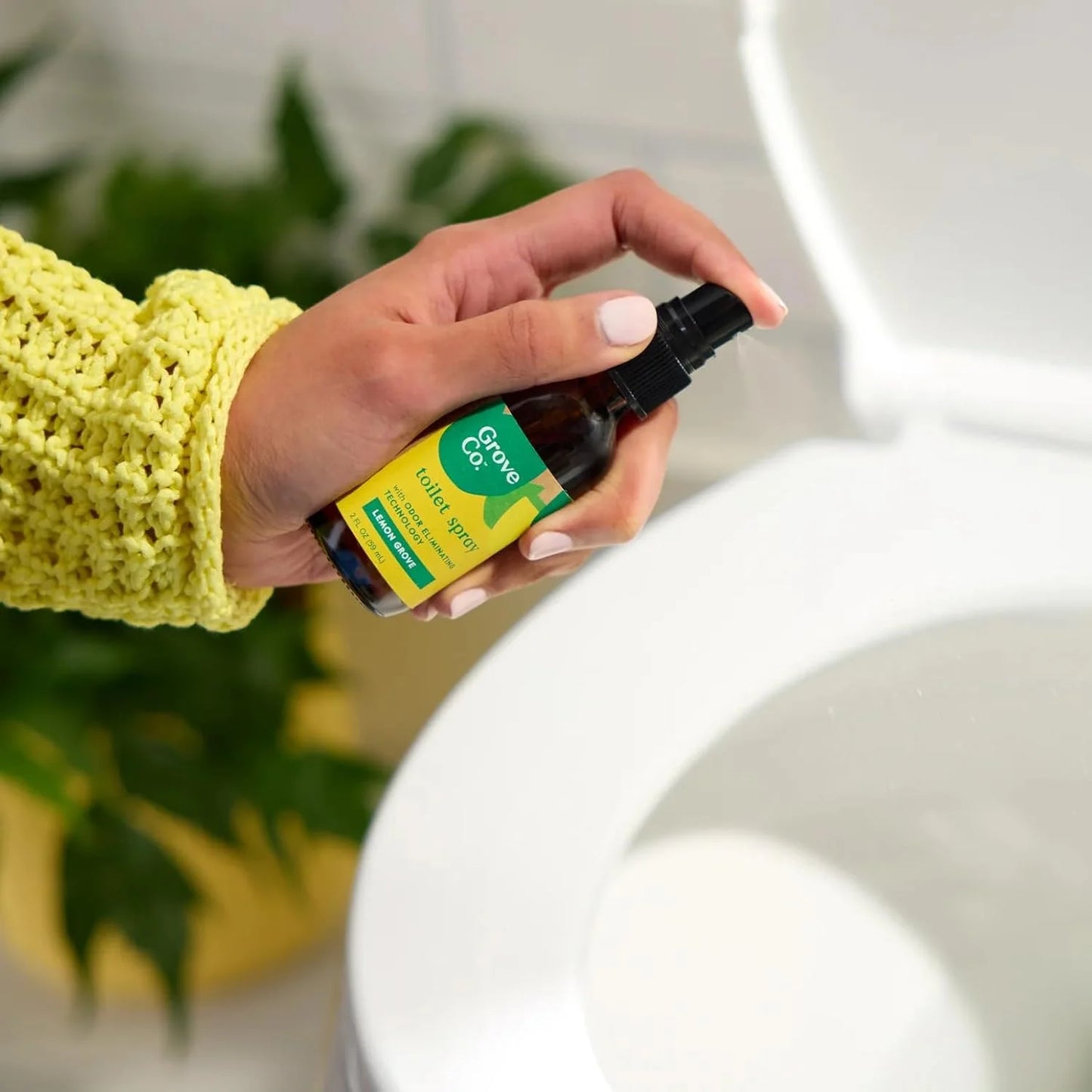 Grove Co. Toilet Spray and Odor Eliminator, Lemon Grove, 2 Fl Oz