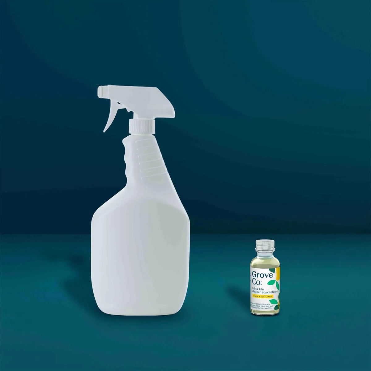 Grove Co. Tub and Tile Cleaner, 6 x 1 fl oz Refills, Lemon & Eucalyptus